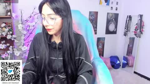 MOON  online show from 11-06-25, 03:18