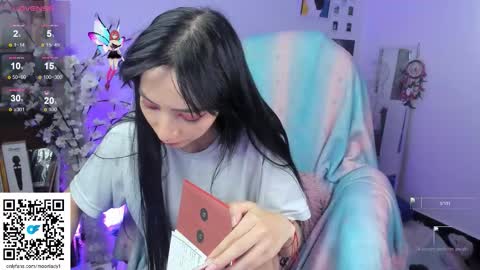 MOON  online show from 11-23-25, 11:48