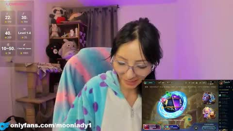 Snapshot of moonlady_ chatting on 03-14-26, 01:55 MOON online show from 03-14-26, 01:55