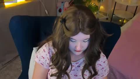 Eva online show from 03-13-26, 12:01