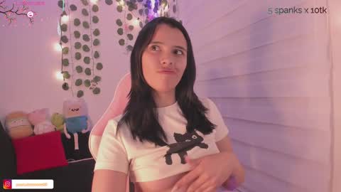 moonliight__ online show from 03-11-25, 12:54