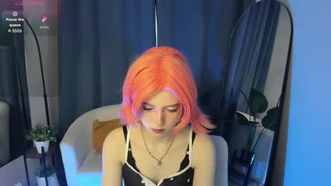 Snapshot of moonlitasuna chatting on 09-25-25, 01:48 Asuna online show from 09-25-25, 01:48