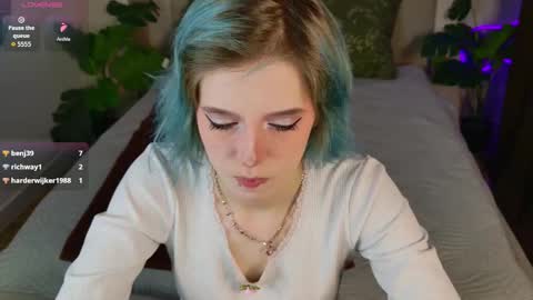 Snapshot of moonlitasuna chatting on 10-10-25, 08:41 Asuna online show from 10-10-25, 08:41