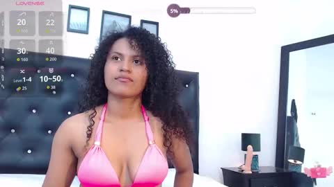 moonshadow_8 online show from 01-12-26, 08:14