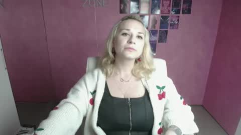 Susanna online show from 05-09-26, 05:18