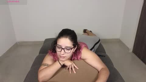 Moon Woman online show from 10-06-25, 01:14