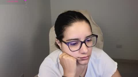 Moon Woman online show from 11-24-25, 01:22