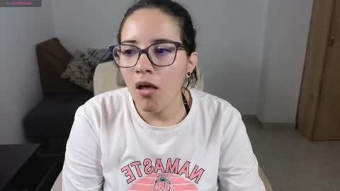 Moon Woman online show from 05-22-26, 10:48