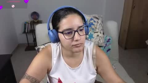Moon Woman online show from 06-11-26, 07:17