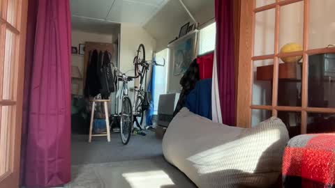 Snapshot of moony__ chatting on 03-01-25, 03:27 Moon online show from 03-01-25, 03:27