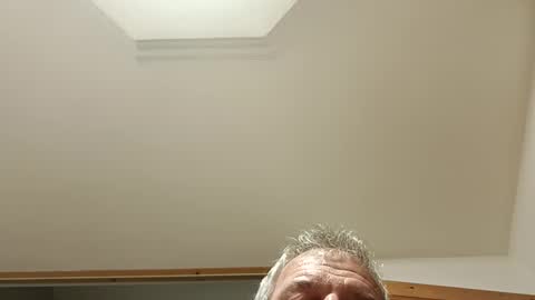 moos1 online show from 09-22-25, 01:07