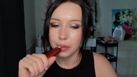 Snapshot of moranagoddess chatting on 05-24-26, 03:17 Morana follow my boosty online show from 05-24-26, 03:17