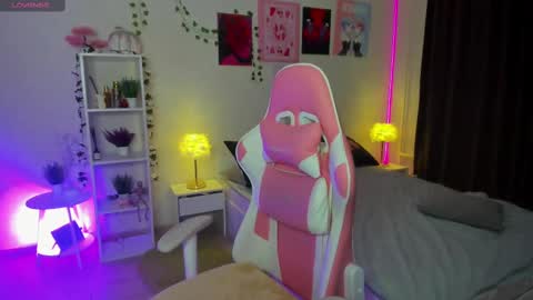 Morana Mayer online show from 03-02-25, 07:21