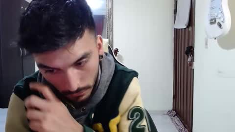 Snapshot of morbidangel08 chatting on 12-23-25, 04:32 Abelardo online show from 12-23-25, 04:32