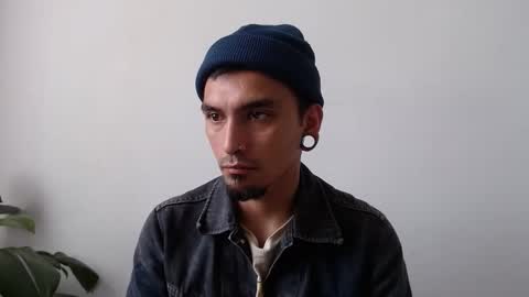 Snapshot of morbidangel08 chatting on 03-30-26, 06:42 Abelardo online show from 03-30-26, 06:42