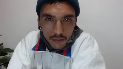 Snapshot of morbidangel08 chatting on 04-09-26, 06:19 Abelardo online show from 04-09-26, 06:19