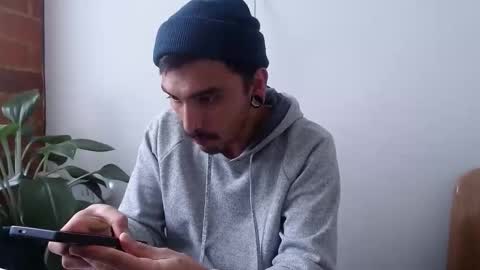 Snapshot of morbidangel08 chatting on 04-18-26, 07:18 Abelardo online show from 04-18-26, 07:18