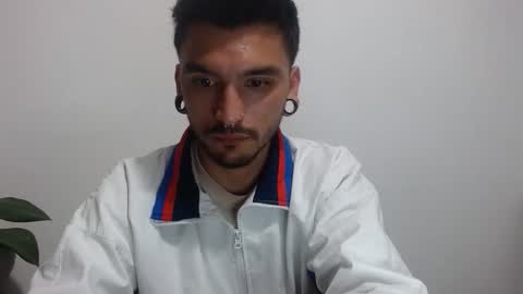 Snapshot of morbidangel08 chatting on 05-09-26, 04:50 Abelardo online show from 05-09-26, 04:50
