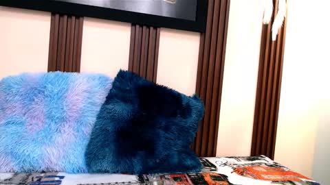 alexia online show from 11-30-25, 07:18