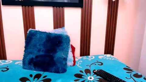 alexia online show from 06-10-26, 06:51