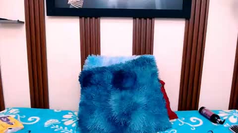 alexia online show from 06-18-26, 06:45