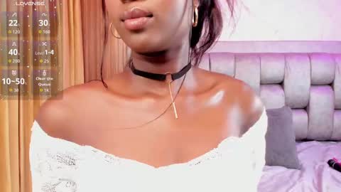 Snapshot of more_hott chatting on 09-10-25, 07:14 more hott online show from 09-10-25, 07:14