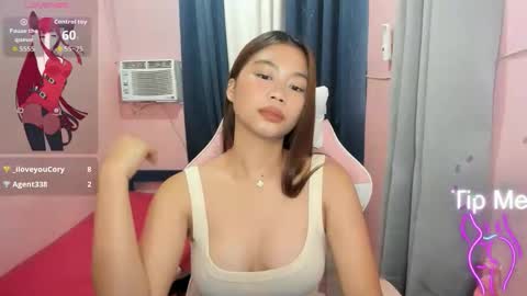 Snapshot of morenasammy chatting on 10-21-25, 09:37 SAM online show from 10-21-25, 09:37