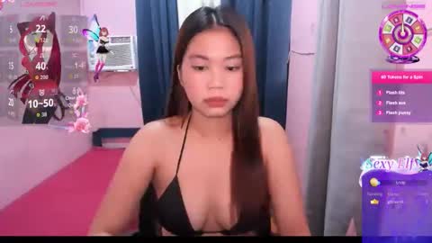 Snapshot of morenasammy chatting on 12-14-25, 10:25 SAM online show from 12-14-25, 10:25