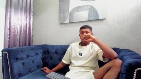 Mmorenito online show from 11-01-25, 07:49