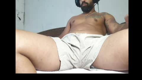 Snapshot of moreno_lutador chatting on 07-12-26, 06:10 John john online show from 07-12-26, 06:10