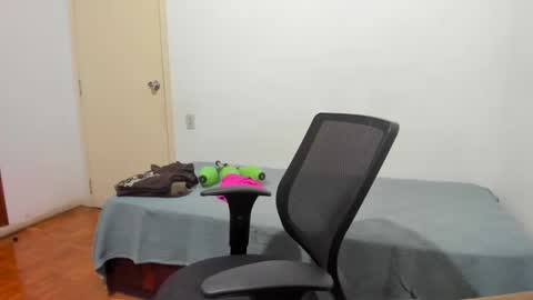 Pipo online show from 01-21-25, 11:24