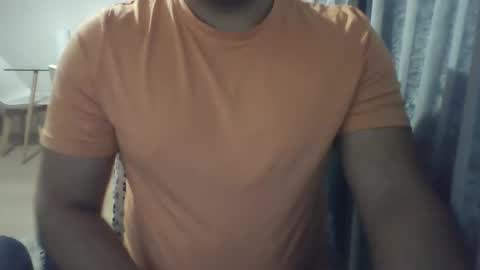 Snapshot of morenolatin19 chatting on 12-24-24, 08:00 Jos Luis online show from 12-24-24, 08:00