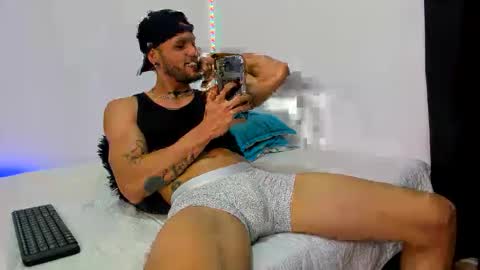 morenosiam online show from 03-07-26, 06:21