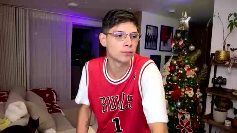   online show from 01-06-26, 12:03