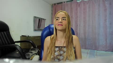Snapshot of morgana_grace23_aws chatting on 01-06-25, 03:09 Morgana online show from 01-06-25, 03:09