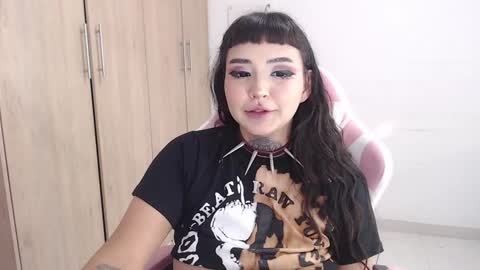 Snapshot of morganmoon1 chatting on 12-02-24, 12:29 Morgan Moon online show from 12-02-24, 12:29