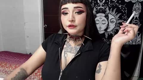 Snapshot of morganmoon1 chatting on 10-12-25, 11:04 Morgan Moon online show from 10-12-25, 11:04