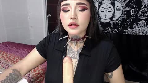 Morgan Moon online show from 10-22-25, 08:08