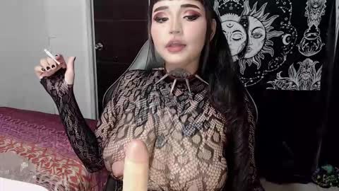 Morgan Moon online show from 10-23-25, 09:13