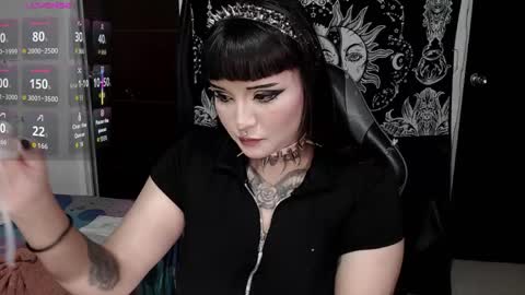 Snapshot of morganmoon1 chatting on 05-16-26, 06:07 Morgan Moon online show from 05-16-26, 06:07