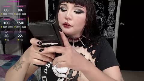 Snapshot of morganmoon1 chatting on 05-29-26, 05:55 Morgan Moon online show from 05-29-26, 05:55
