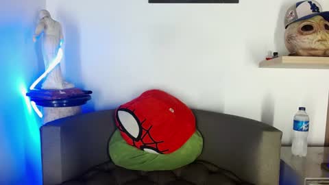Snapshot of morgann_jones chatting on 06-19-26, 04:06 morgan online show from 06-19-26, 04:06
