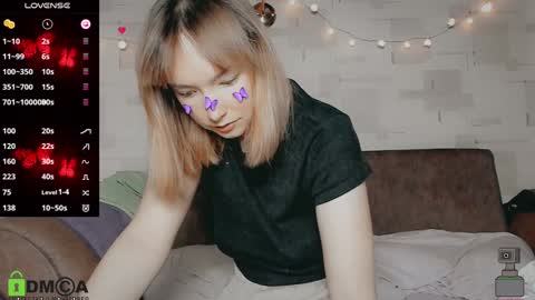 Snapshot of morimy chatting on 12-19-24, 06:01 Lisa 3 online show from 12-19-24, 06:01