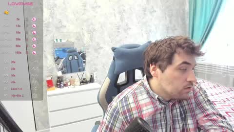 Snapshot of morlaios chatting on 02-03-25, 08:35 Morl online show from 02-03-25, 08:35