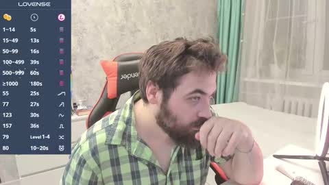 Snapshot of morlaios chatting on 10-21-25, 10:10 Morl online show from 10-21-25, 10:10