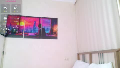 Emilia online show from 11-09-25, 03:16