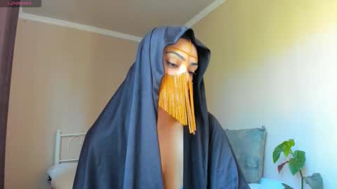 Medina online show from 09-27-25, 09:03