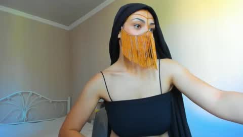 Medina online show from 07-10-26, 10:29