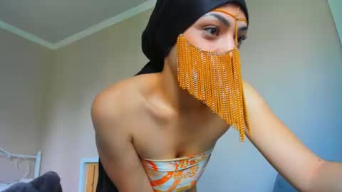 Medina online show from 07-12-26, 08:27