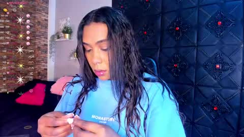 Snapshot of morochaa_fire chatting on 12-14-24, 11:29 Morocha online show from 12-14-24, 11:29